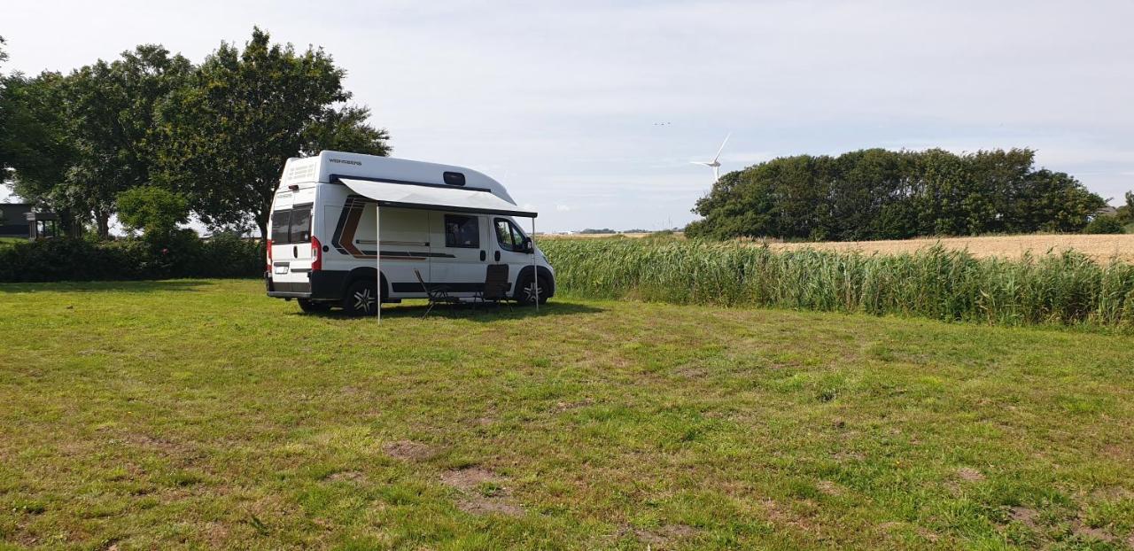 Wohnmobilstellplatz Hemenswarft an der Nordsee - Meerblick Emmelsbüll-Horsbüll Buitenkant foto